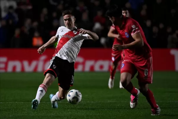 Copa de la Liga:  el “bicho” ganó un partidazo