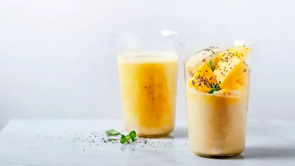 El mango y la banana helados son ideales para frenar el reflujo gástrico.