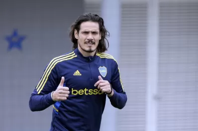 Boca: Cavani y 10 más van por Racing