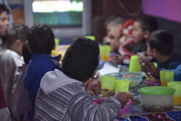 Abriremos los comedores escolares para que almuercen más de 100.000 niños tucumanos