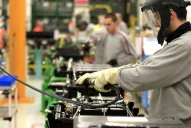 La actividad económica cayó 4,4% interanual en junio