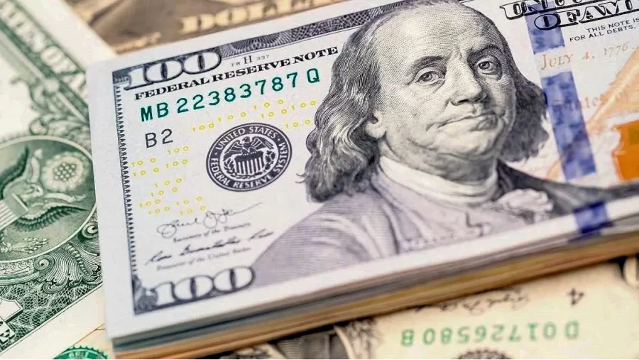 El dólar blue volvió a subir y alcanzó el valor más alto en tres semanas
