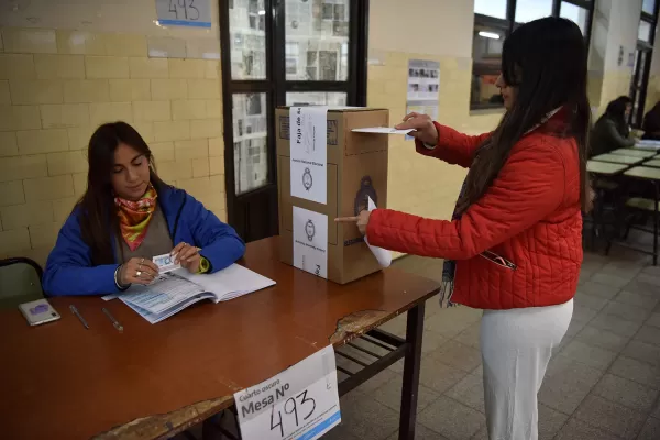 Cartas de lectores: gastos eleccionarios