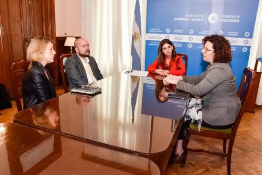 COMUNICACIÓN PÚBLICA