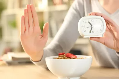 Ayuno intermitente: dudas, mitos y verdades sobre la modalidad de dieta que todos quieren seguir
