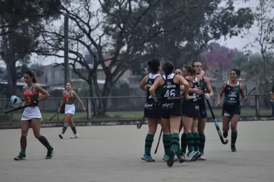 Hockey: las líderes siguen en lo más alto