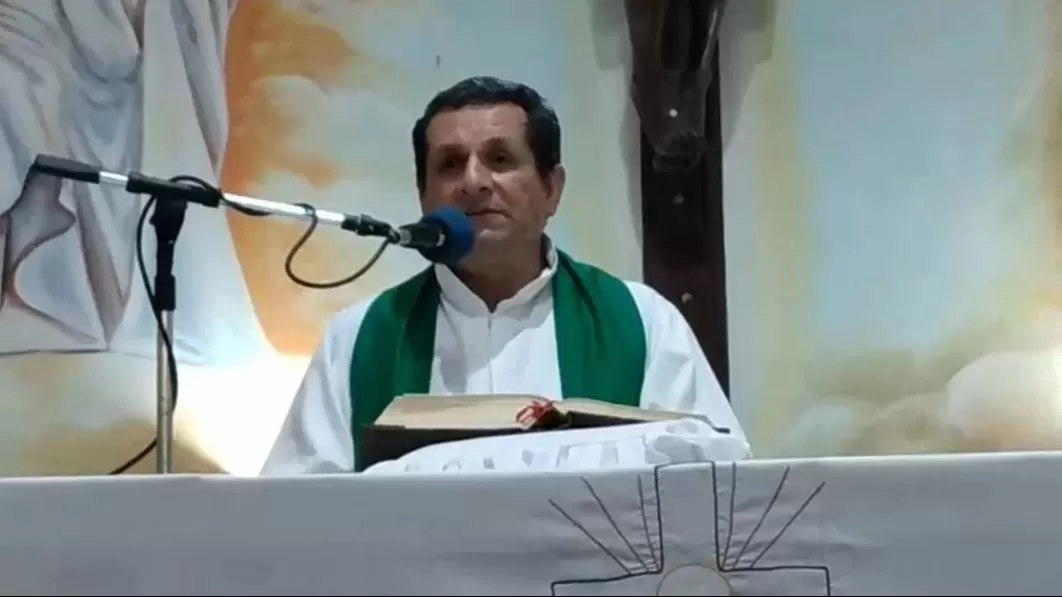DANIEL MOLINA, el sacerdote acusado de abuso sexual en mayo. IMAGEN TOMADA DE https://vientostucumanos.com.ar/