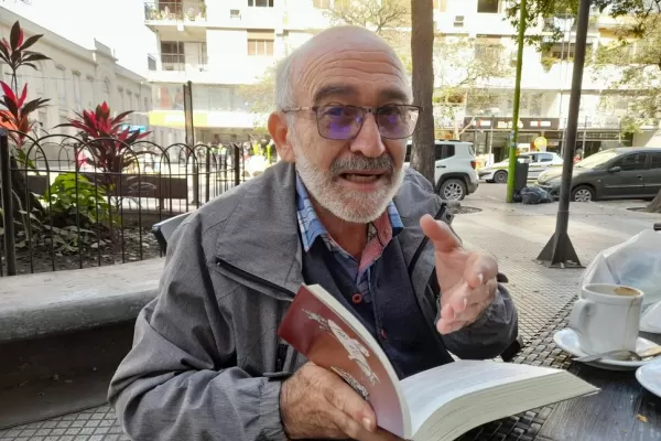 Leales sueña en relatos breves, muy breves y brevísimos