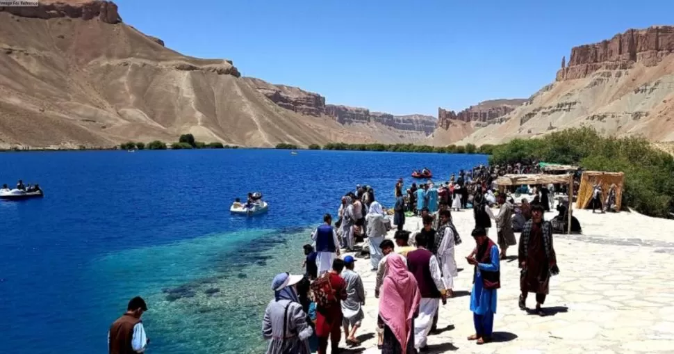 ATRACCIÓN. Band-e-Amir convoca a miles de visitantes cada año.  