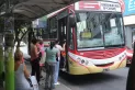 El malestar se adueñó de los usuarios de colectivo por la reducción de frecuencia