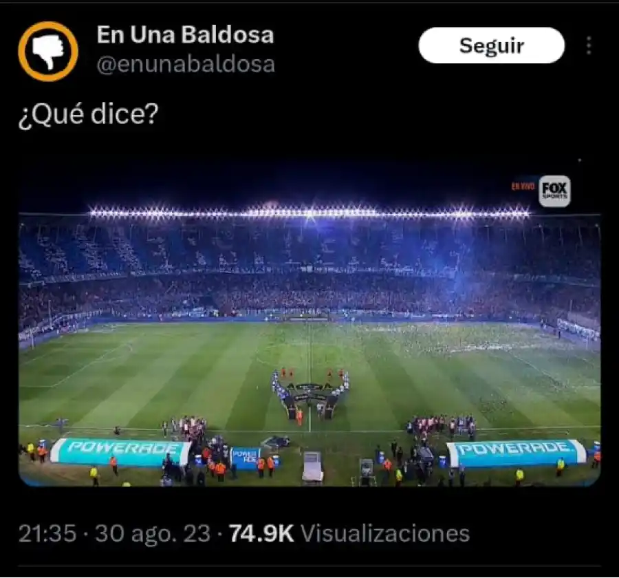 ¿Qué decía el cartel? El fallido recibimiento de la hinchada de Racing a su equipo