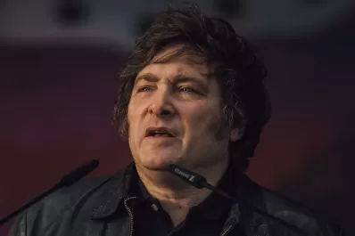 Milei y una nueva polémica: Una empresa puede contaminar el río todo lo que quiera