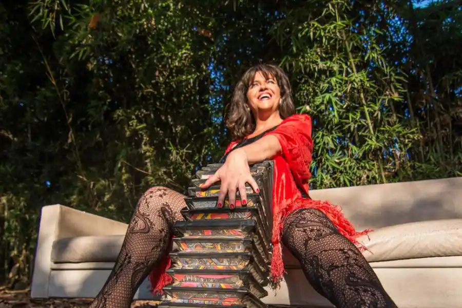 MARIELA ACOTTO. Una voz en “La Milonga del Septiembre”. 