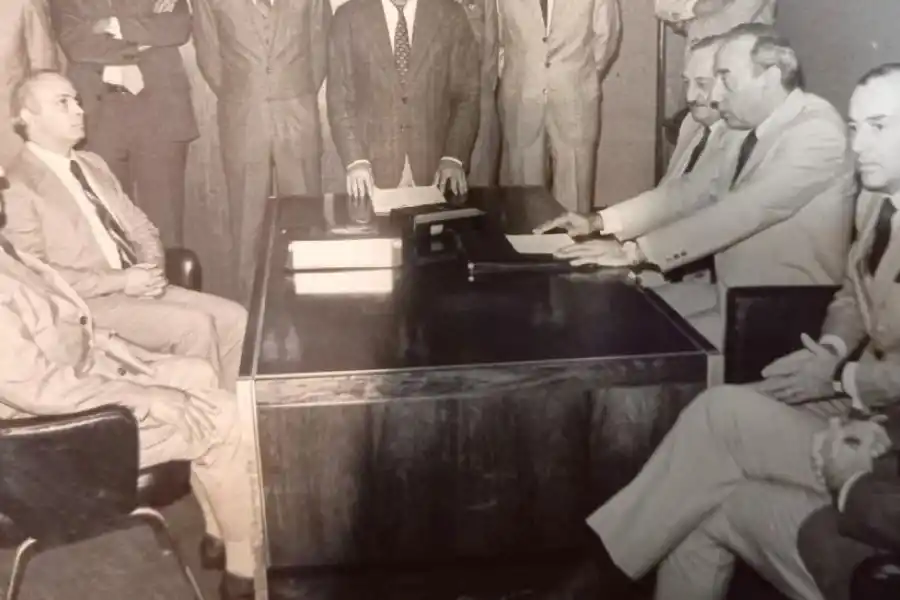 GUILLERMO CURIA. El recordado primer presidente.