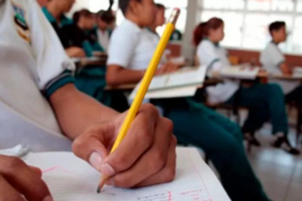 El Ministerio de Educación dijo que no autorizó el aumento de las cuotas de los colegios privados