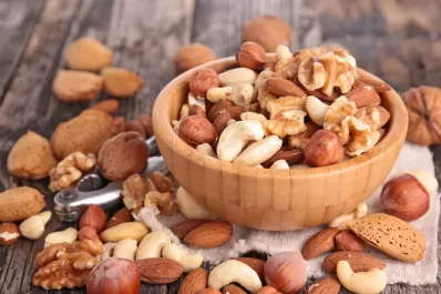 Cuál es el mejor horario del día para comer frutos secos y no subir de peso