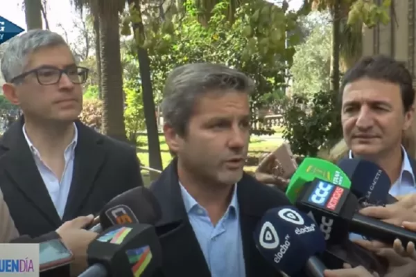 Fondos no reintegrables: le piden a Manzur que explique el criterio de distribución