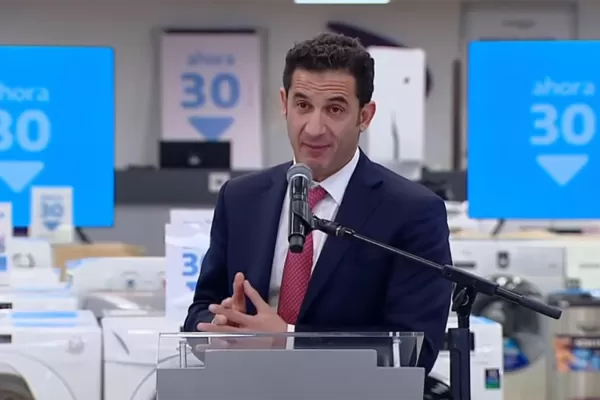 Suspenden el plan Ahora 12 para las empresas que no adhirieron a los acuerdos de precios