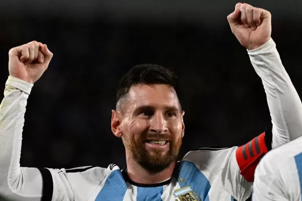 ¿La cabeza sobre qué? El fallido refrán de Messi en la entrevista pos partido