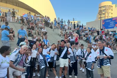 Ante un rival contundente, Los Pumas cayeron en el debut del Mundial de Rugby frente a Inglaterra
