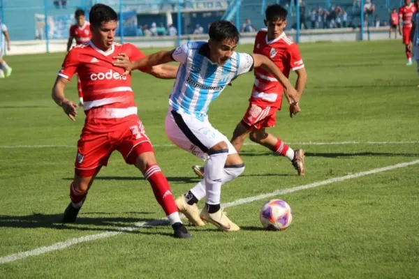 La pelota parada, un aspecto de cuidado para Atlético Tucumán