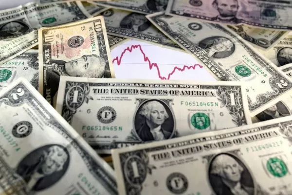 El dólar blue cortó la racha bajista y aumentó $7 este lunes 11 de septiembre
