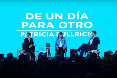 Patricia Bullrich presentó su libro y llamó a terminar con el kirchnerismo