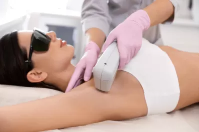 Anmat prohibió el uso de una máquina de depilación utilizada en estéticas del país