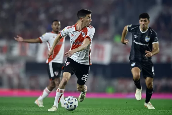 Atlético Tucumán perdió ante River, que abrió el marcador en tiempo adicional