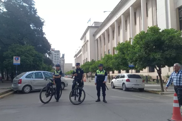 Tras las amenazas de bomba volvió la actividad a los edificios de tribunales en capital y en Concepción