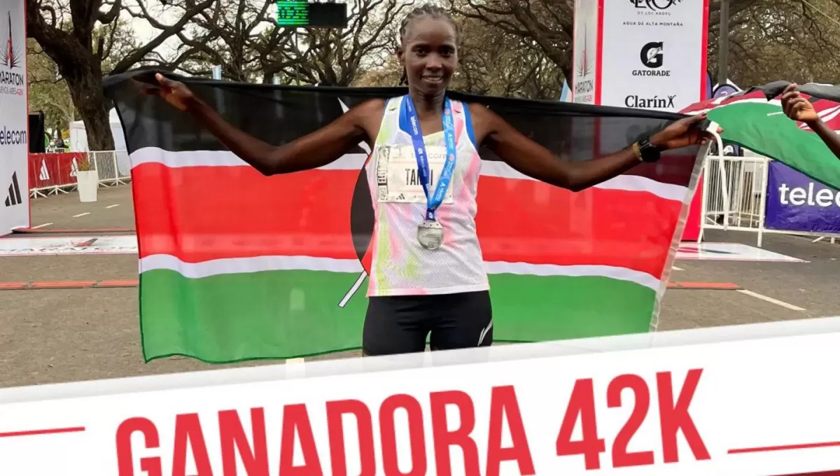 LA MEJOR. La keniana Rodah Jepkorir Tanui ganó su tercera maratón de Buenos Aires. 