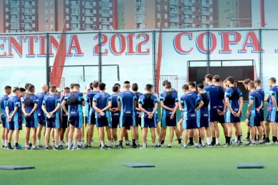 Atlético Tucumán recibe a Arsenal, un rival necesitado de puntos