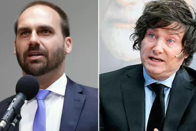 Rumbo a octubre: el hijo de Bolsonaro expresó su respaldo al plan motosierra de Javier Milei