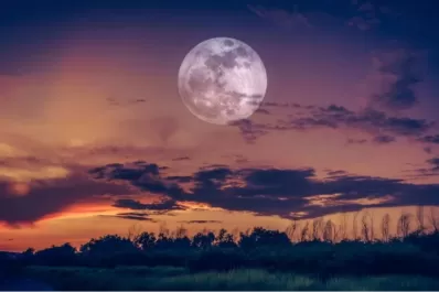 Luna llena en Aries: cómo impactará en la energía de cada signo del zodíaco