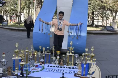 Lautaro Rojas, un coleccionista de trofeos que sueña con ser Maestro