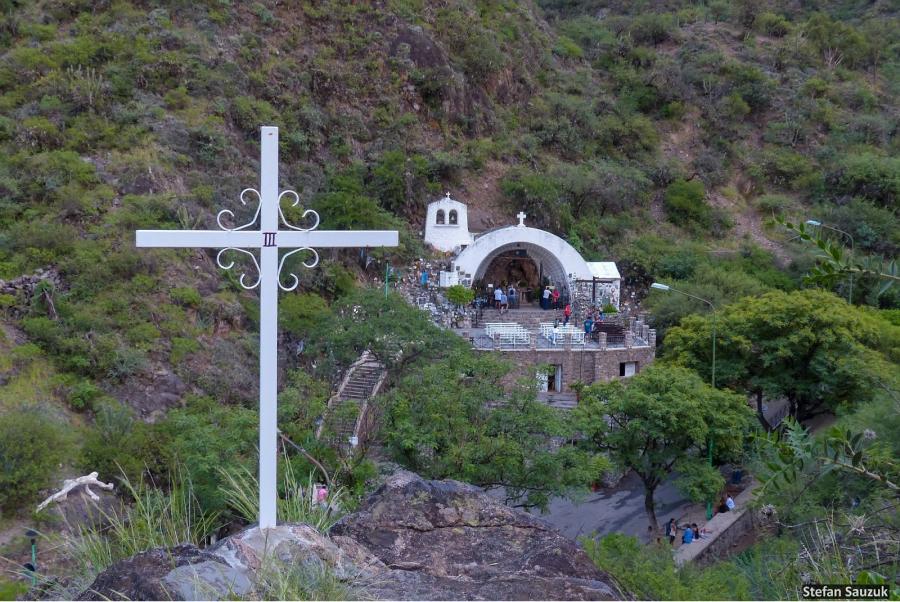 Gruta Virgen del Valle.