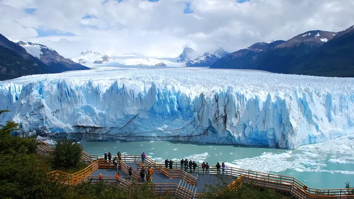 Vacaciones 2024: cómo conseguir precios en pesos en los destinos más “top” de Argentina