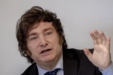 Milei explicó en The Economist por qué cerraría el Banco Central y habría una hiperinflación