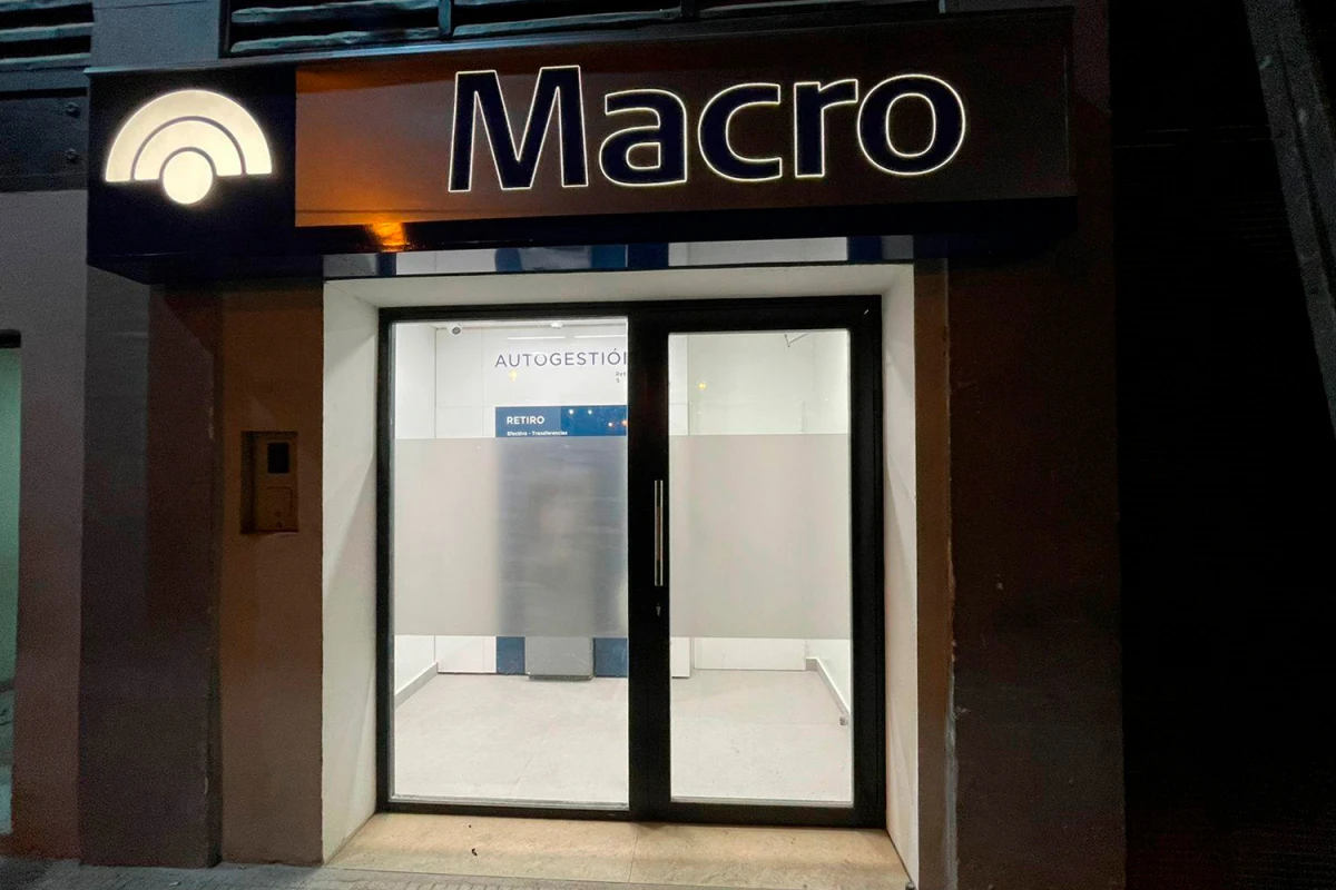 Banco Macro presenta un nuevo cajero automático en la ciudad de Tafí Viejo