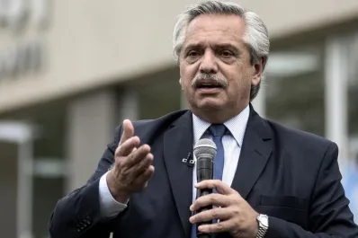 El Presidente, sobre Milei: Resulta insostenible que siga negando a la dictadura genocida