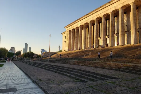 Cuándo y dónde será el próximo debate presidencial y qué temas se abordarán