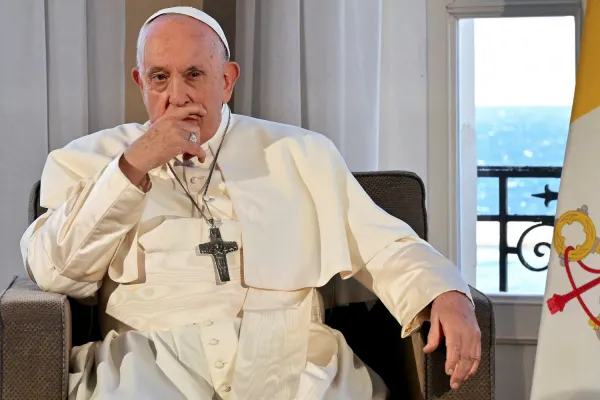 El papa Francisco dejó abierta la posibilidad de bendecir a parejas del mismo sexo