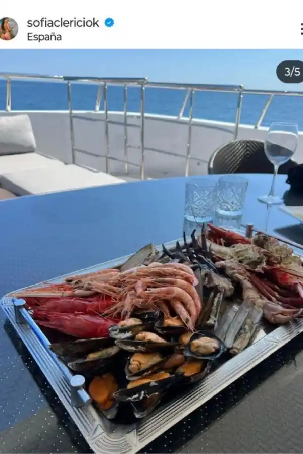 El lujoso yate que alquiló Martín Insaurralde en el Mediterraneo