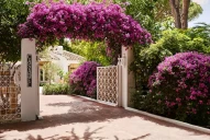 Cómo es la lujosa casa de 20.000 euros por semana en la que se hospedaron Insaurralde y Sofía Clérici