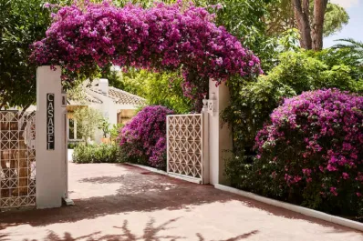 Cómo es la lujosa casa de 20.000 euros por semana en la que se hospedaron Insaurralde y Sofía Clérici