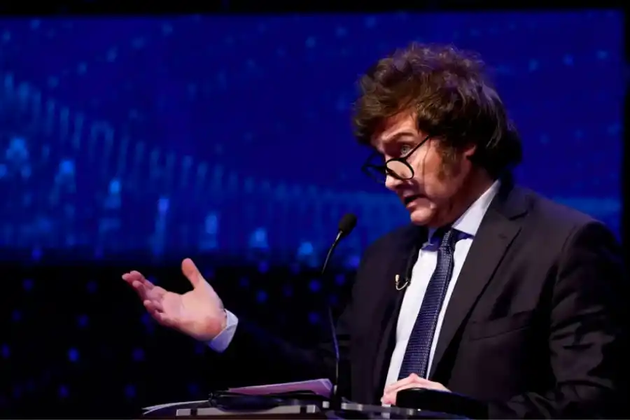 Javier Milei en el debate presidencial.