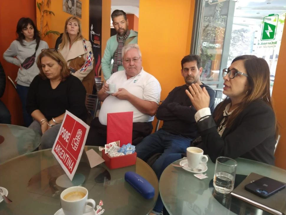 INQUIETUD. Suárez aseguró que la situación del Consulado de Córdoba preocupa al PSOE, que gobierna España