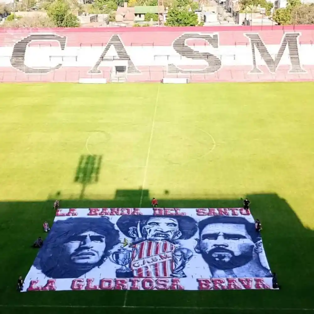 La polémica bandera que San Martín estrenará ante Almirante Brown: ¿Qué cuestionaron los hinchas?