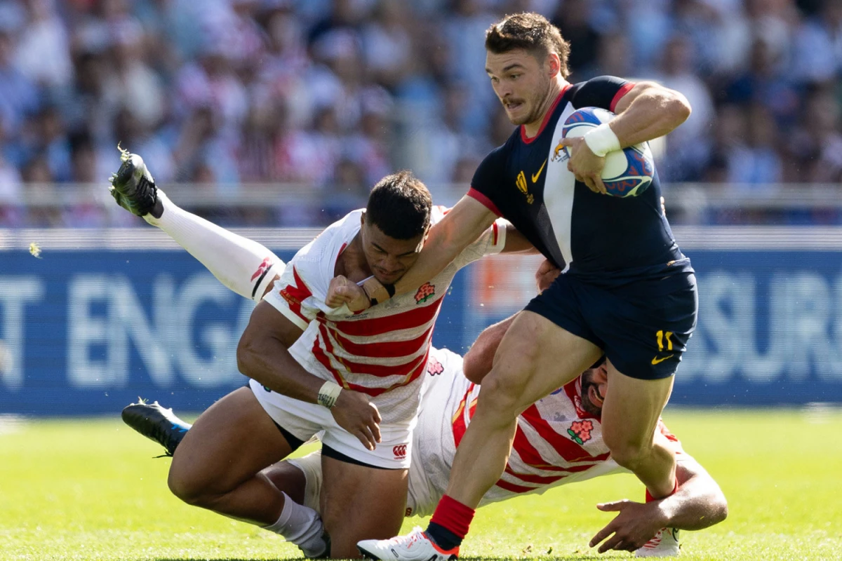 PEQUEÑO GIGANTE. El tucumano Mateo Carreras explotó todas sus virtudes ante Japón y tuvo su tarde soñada en el Mundial Francia 2023.