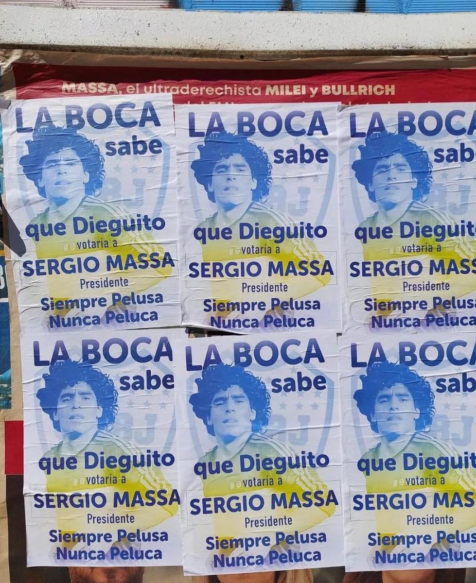 La Bombonera amaneció con afiches políticos: ¿a quién hubiese votado Maradona?